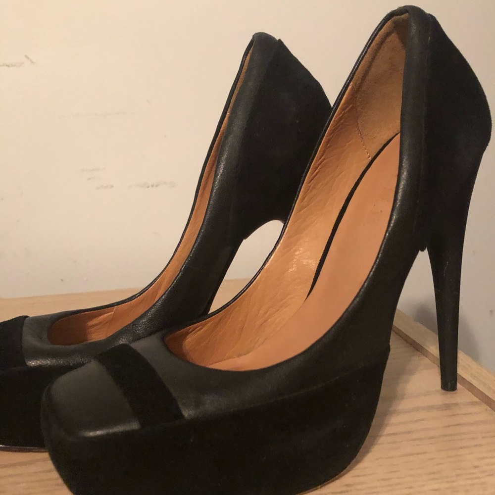 LAMB Suede & Leather Pumps